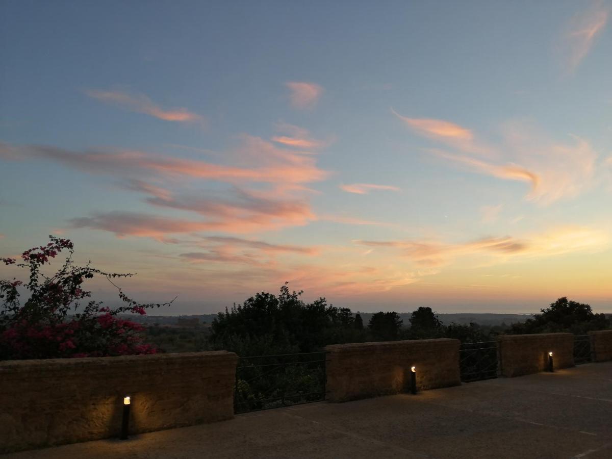 A casa di Mammì nella Valle dei templi Agrigento Esterno foto