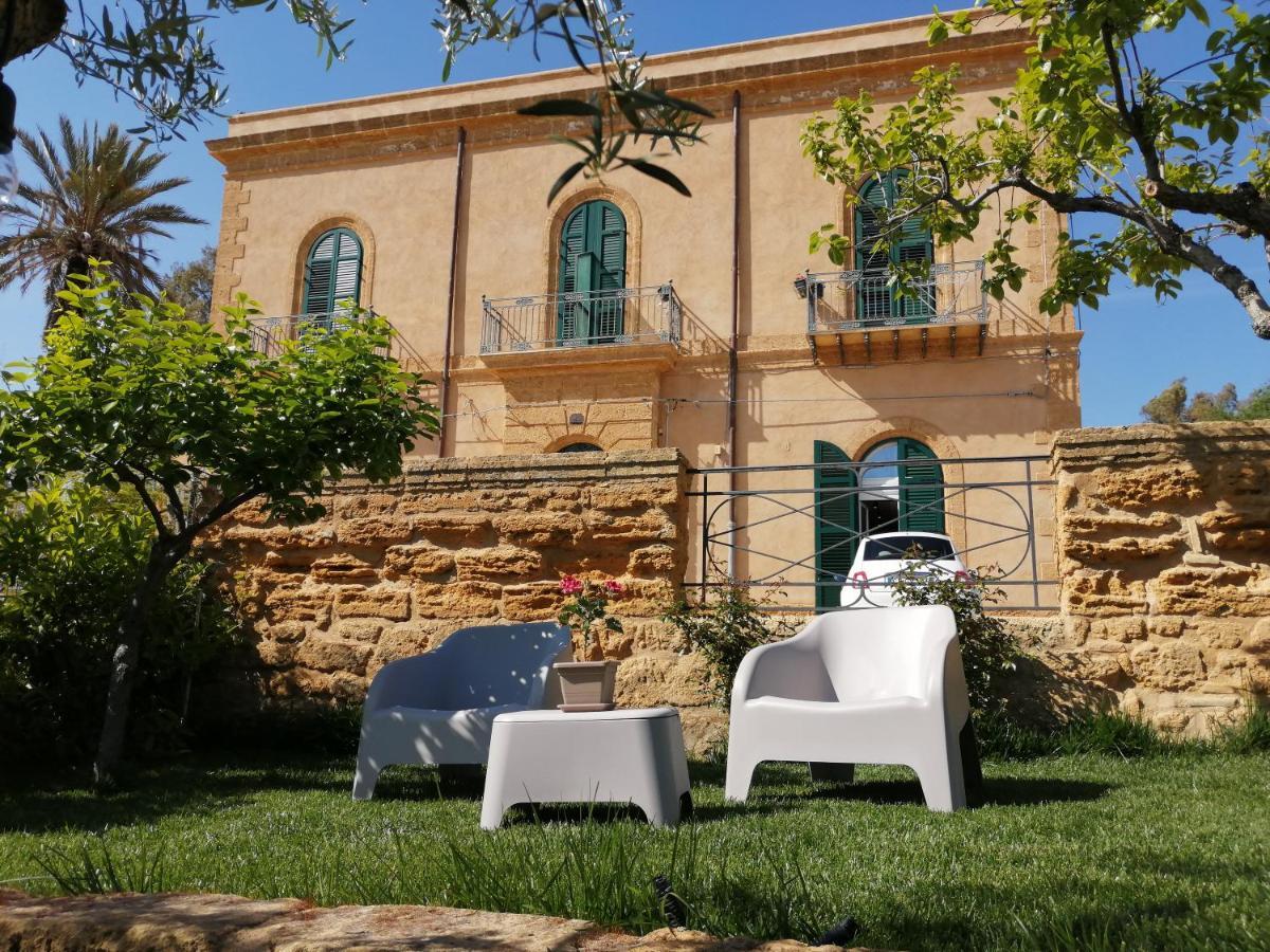 A casa di Mammì nella Valle dei templi Agrigento Esterno foto