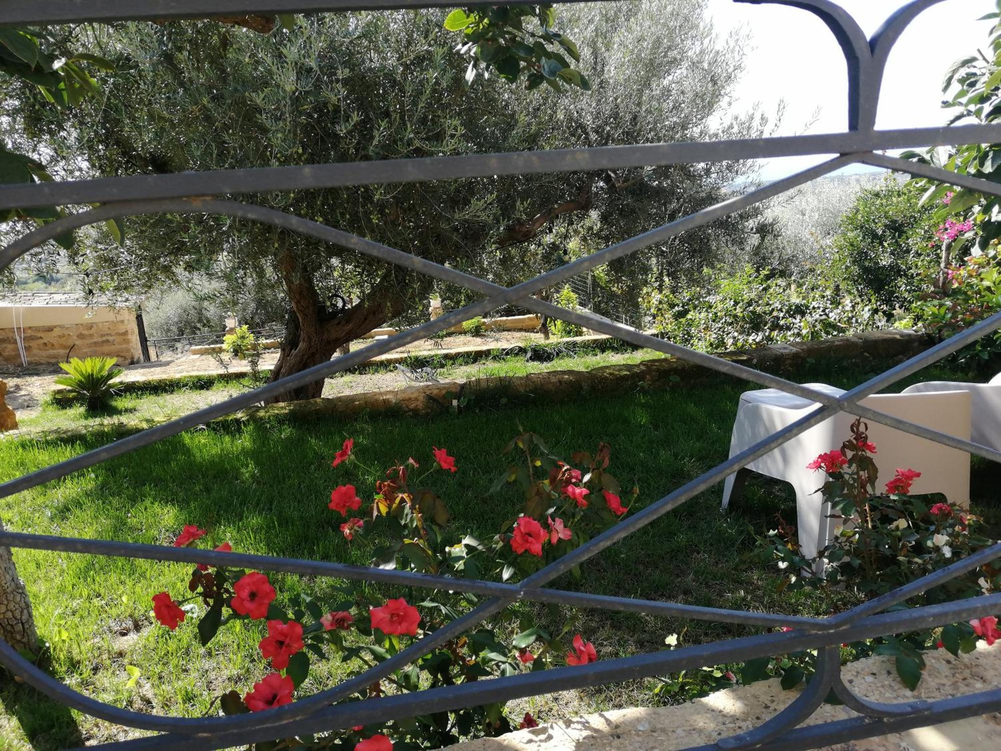 A casa di Mammì nella Valle dei templi Agrigento Camera foto